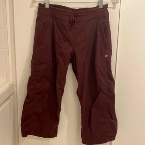Lululemon size 6 drawstring waist crop